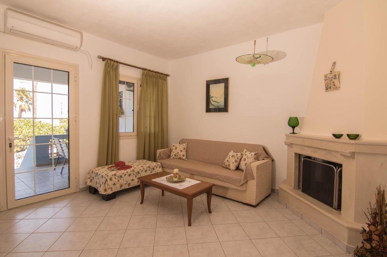 Fedra Apartments, View, Free Parking, 2Mins To Beach Paleocastro Esterno foto